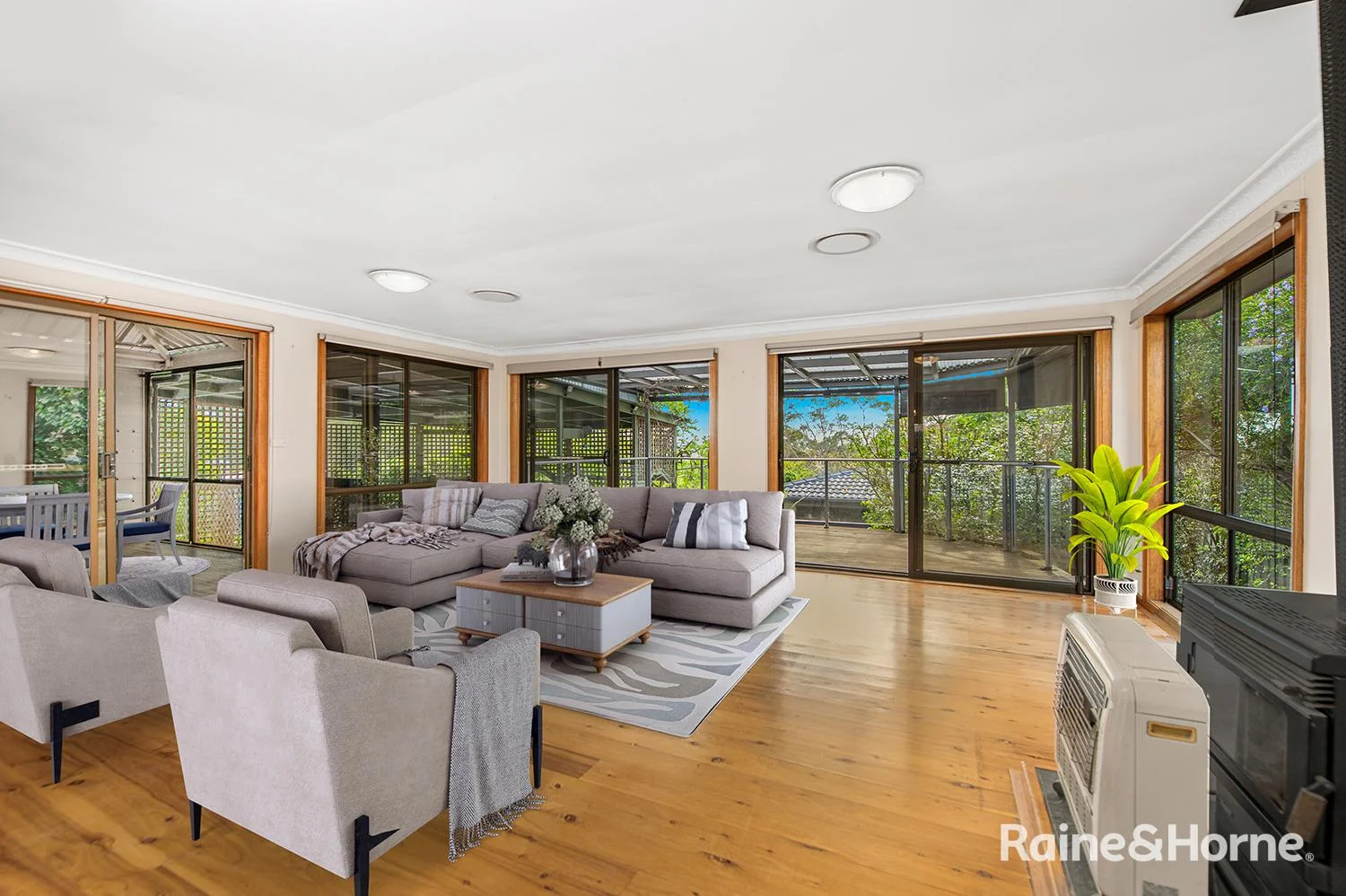 Additional image 8 of 29 Violet Town Road, Tingira Heights NSW 2290