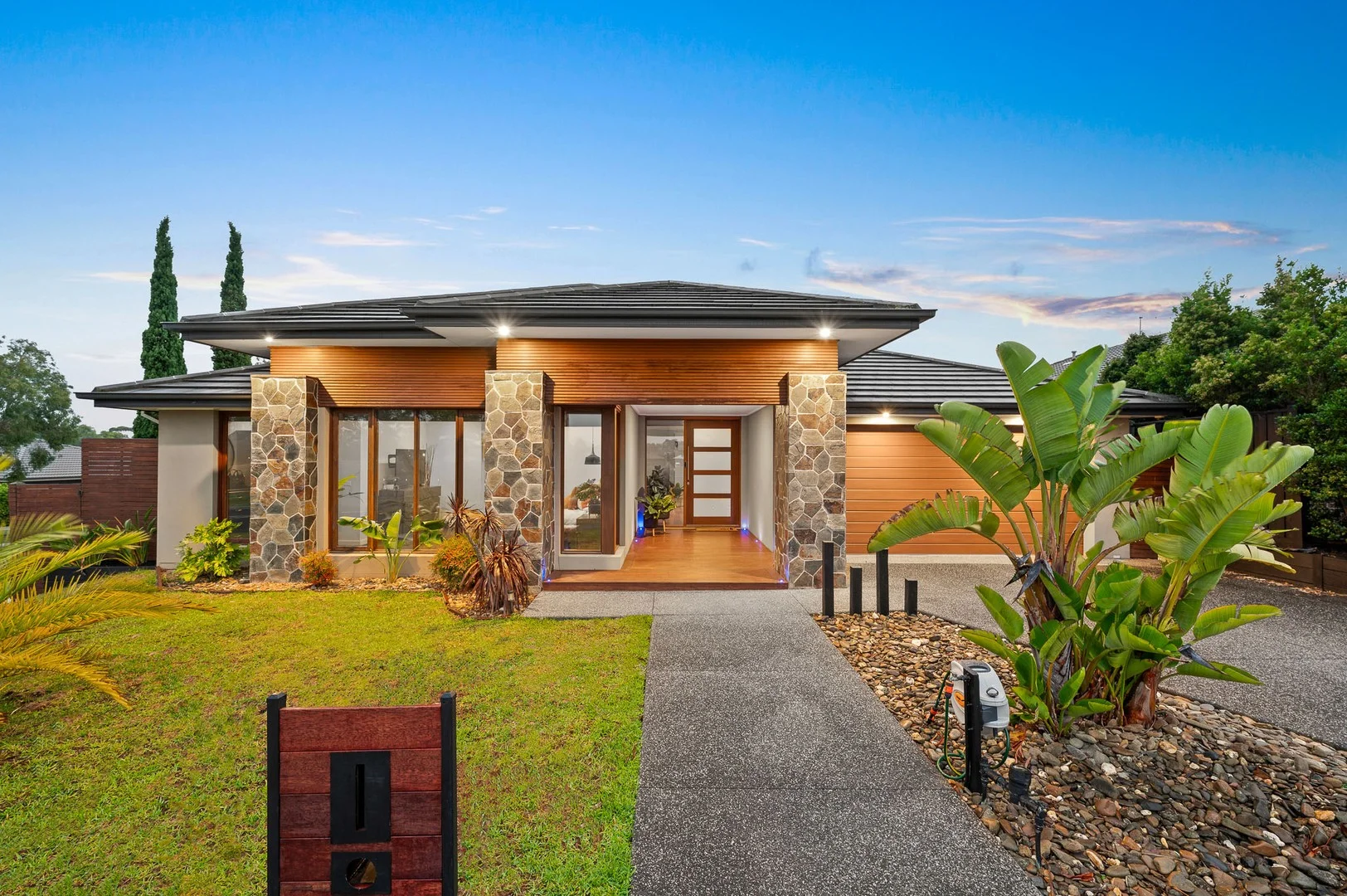 27 Rennison Drive, Botanic Ridge VIC 3977