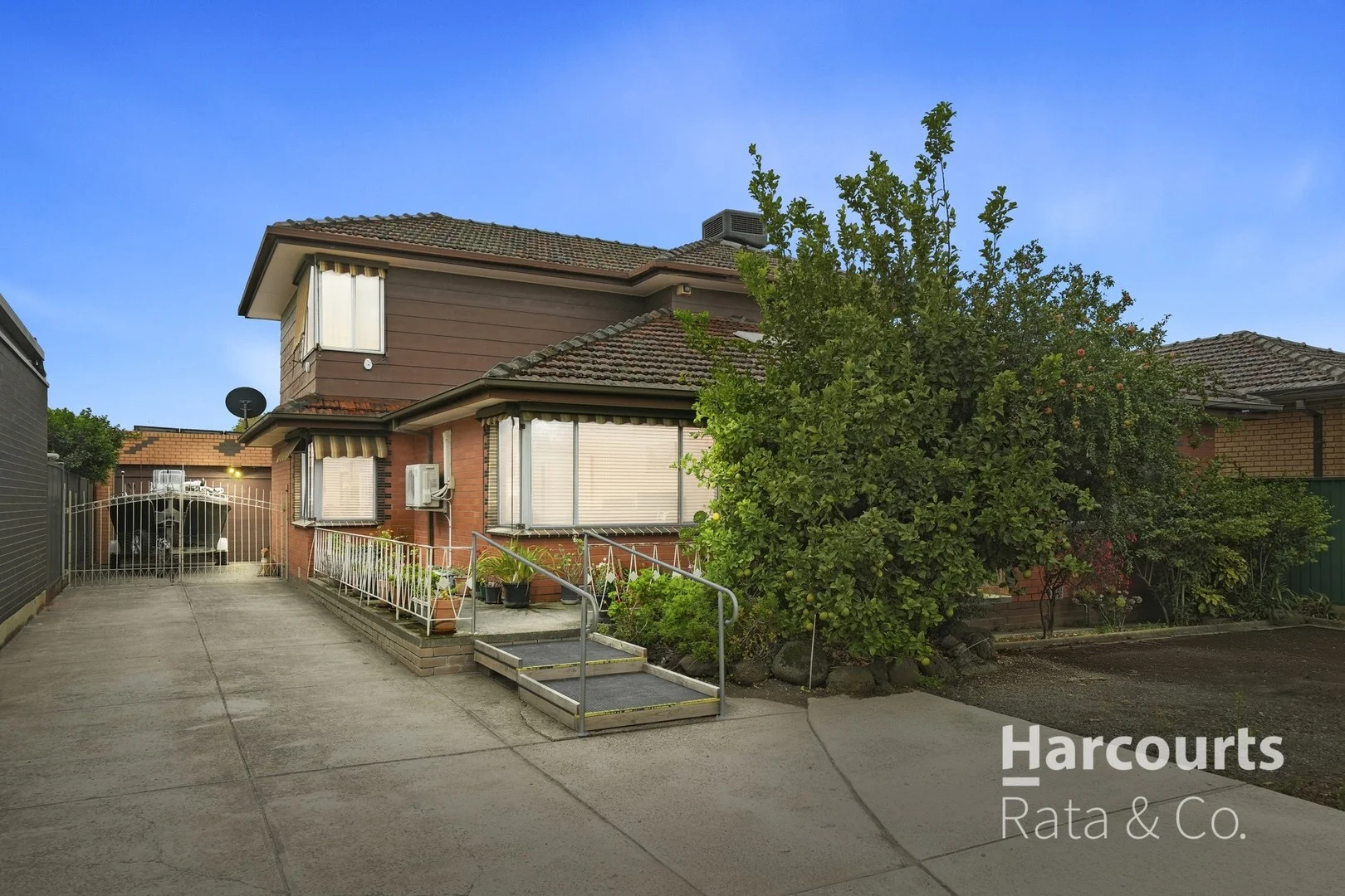 14 Hamilton Court, Lalor VIC 3075