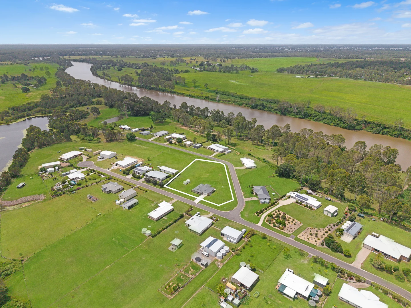 Additional image 22 of 70 Lake Drive, Yengarie QLD 4650