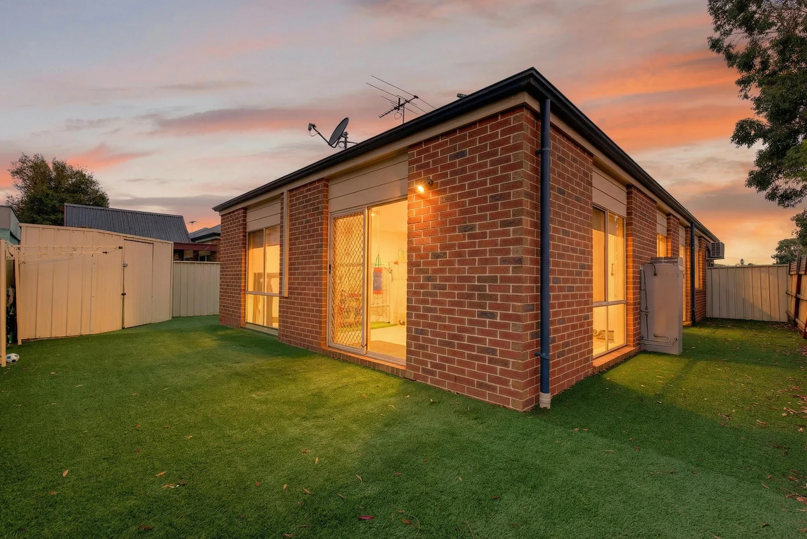 Additional image 14 of 9 Palfrey Green, Caroline Springs VIC 3023