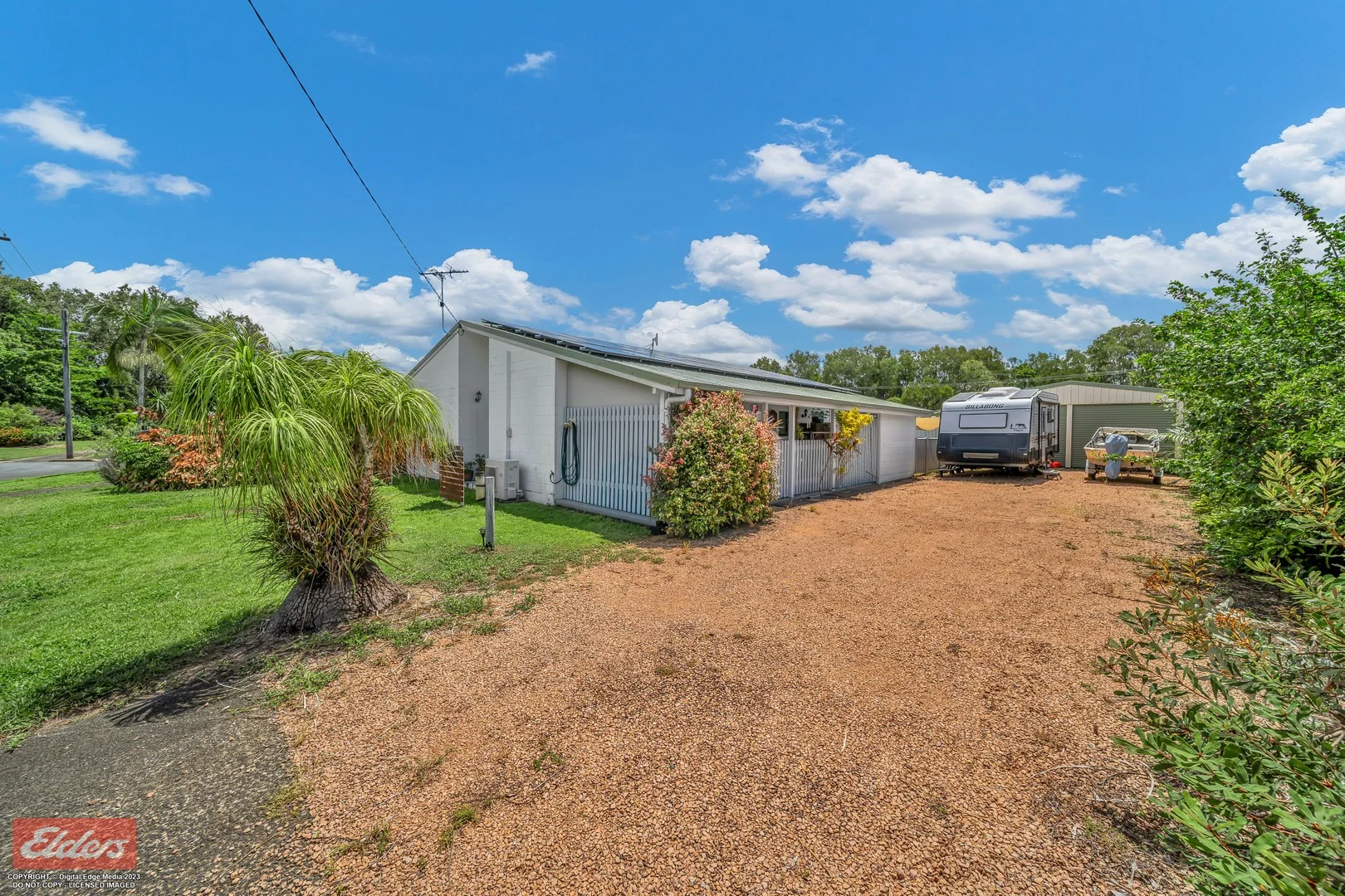17 Casuarina Street, Tully Heads QLD 4854