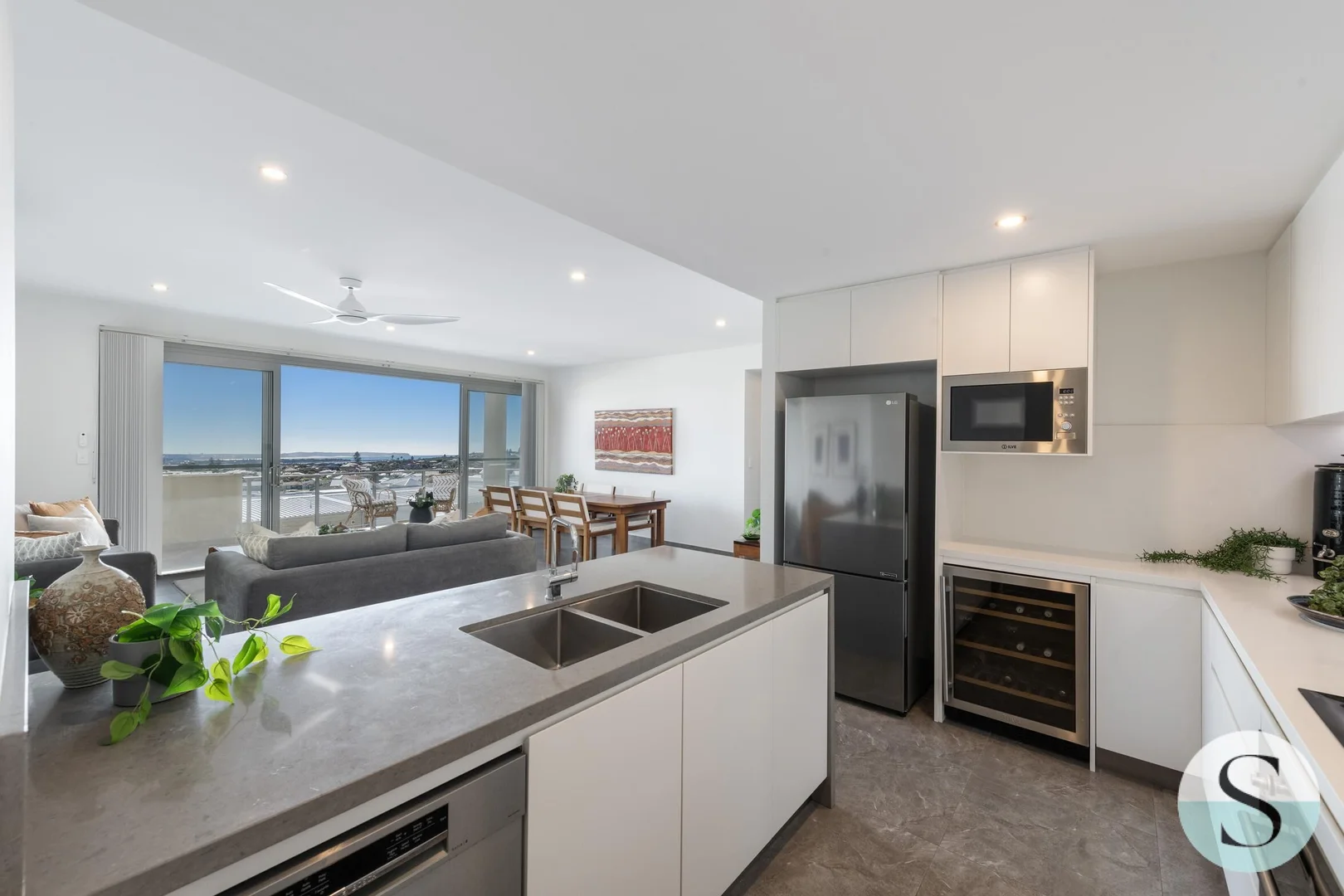 Additional image 15 of 310/55E Caves Beach Road, Caves Beach NSW 2281