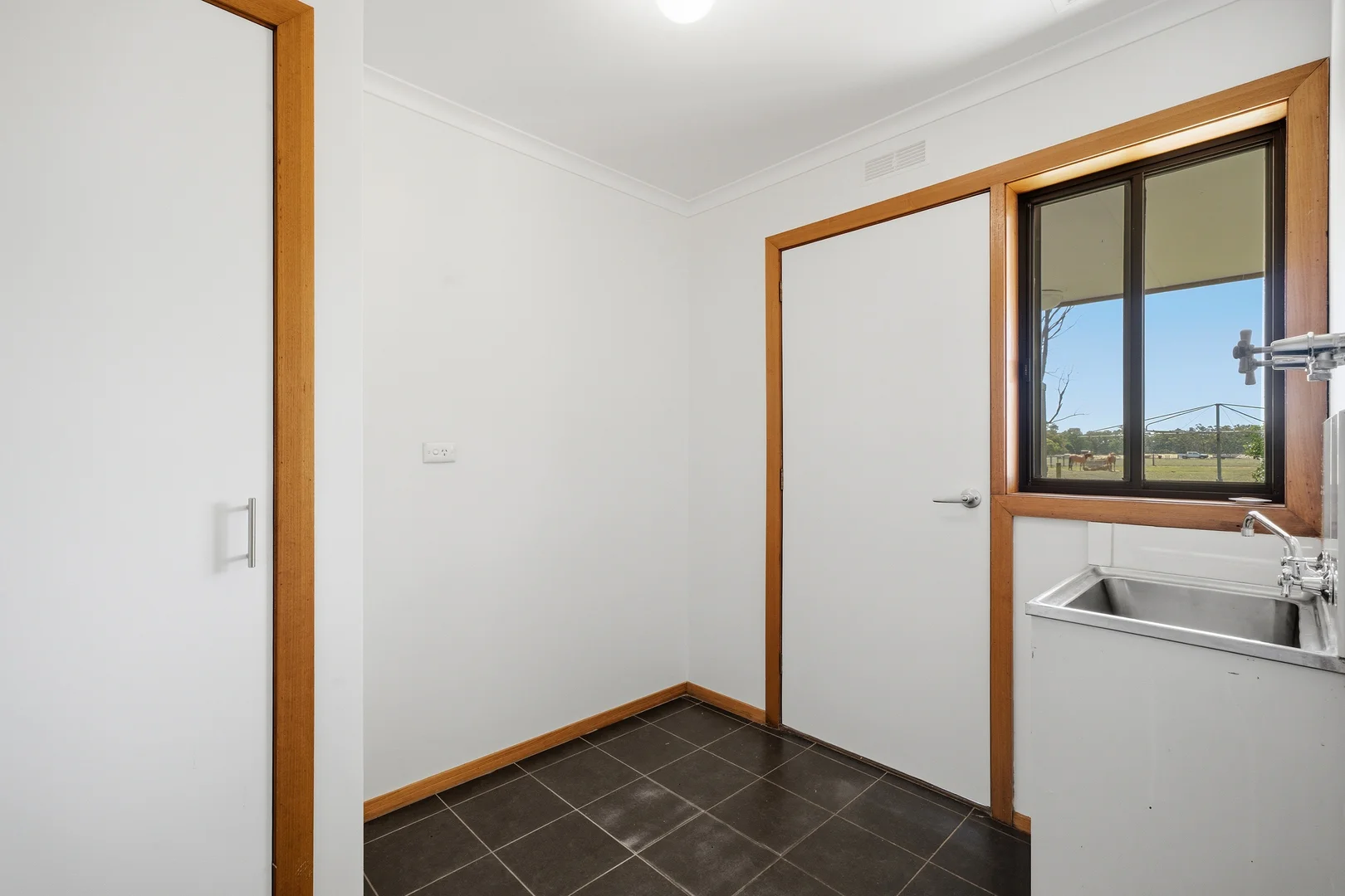 Additional image 11 of 28 Meteorite Street, Murchison VIC 3610