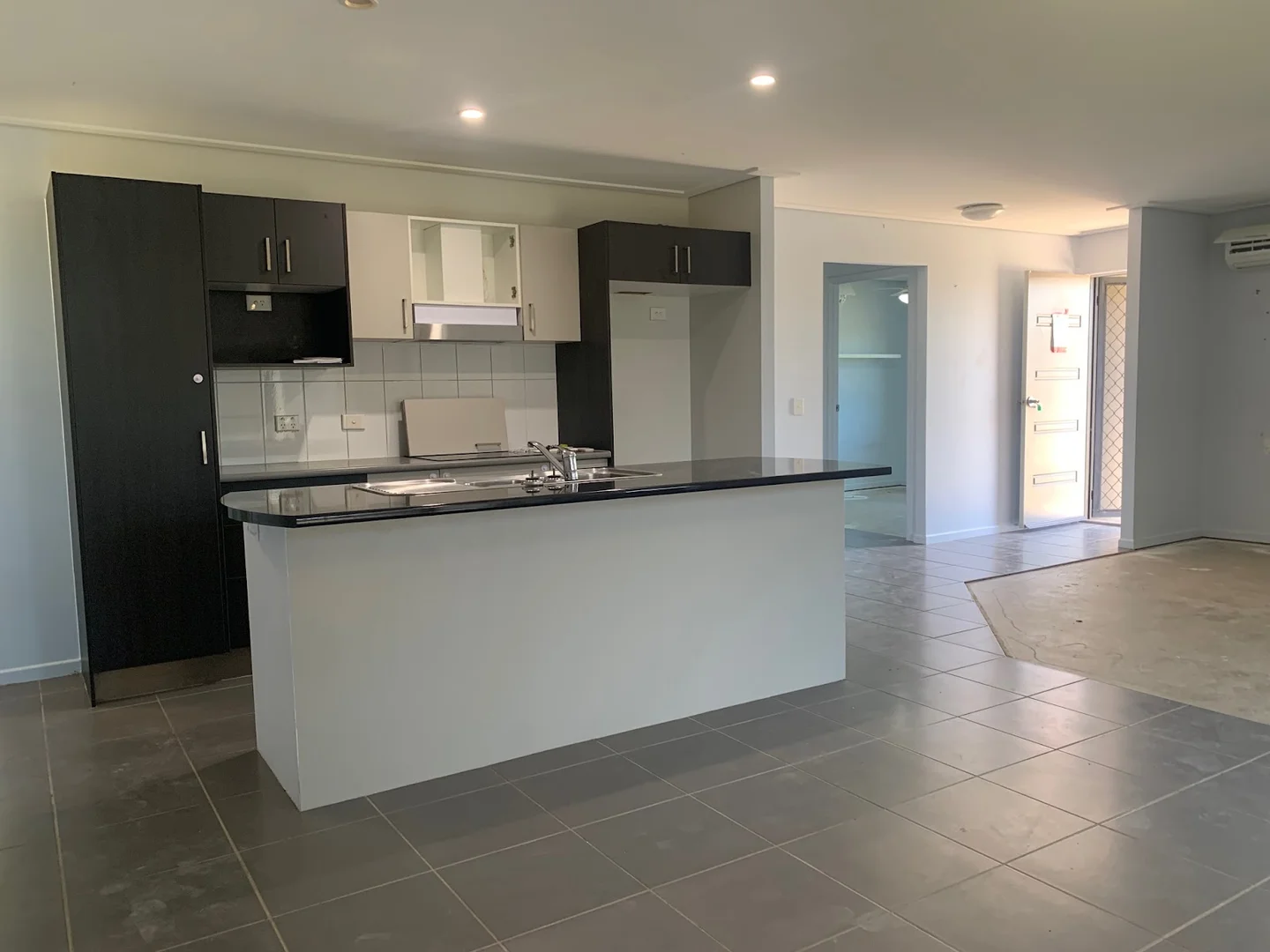 Additional image 5 of 81 Mayfair Drive, Emerald QLD 4720