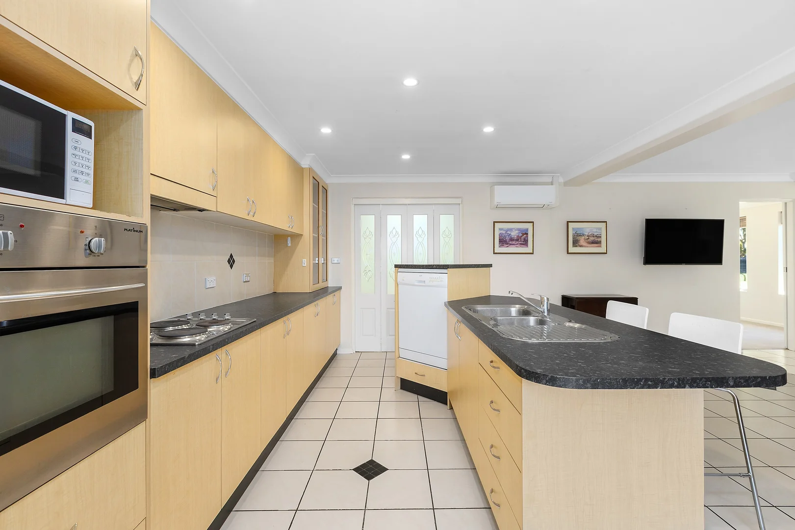 Additional image 7 of 11 Victoria Street, Yass NSW 2582