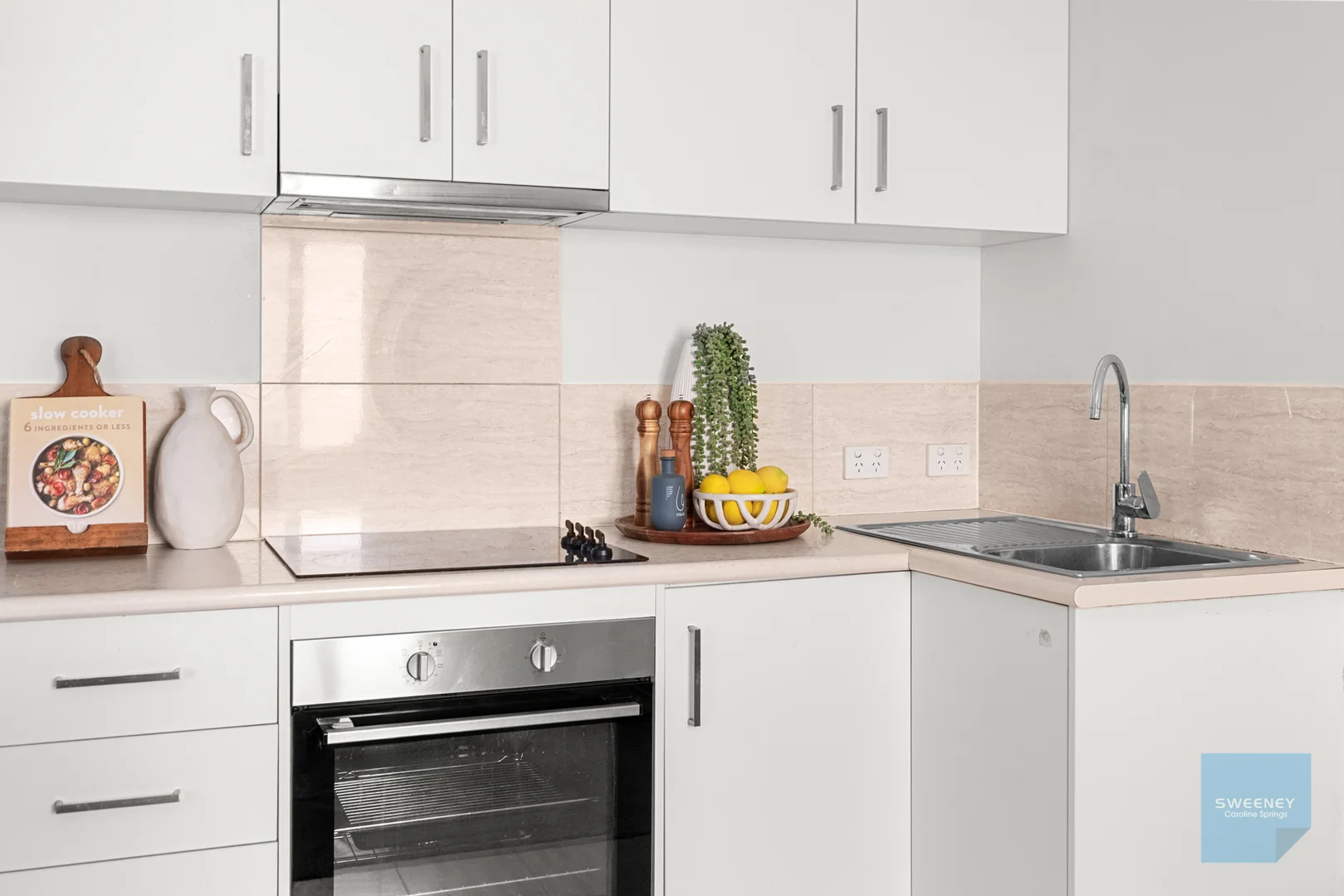 Additional image 2 of 4/30 Pickett Street, Footscray VIC 3011