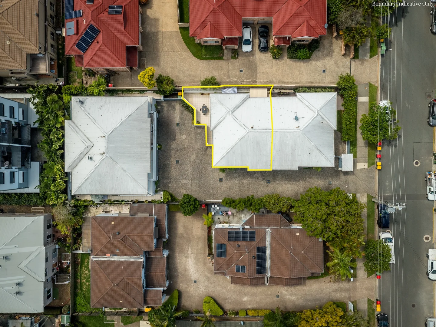 Additional image 27 of 2/111 Pohlman Street, Southport QLD 4215