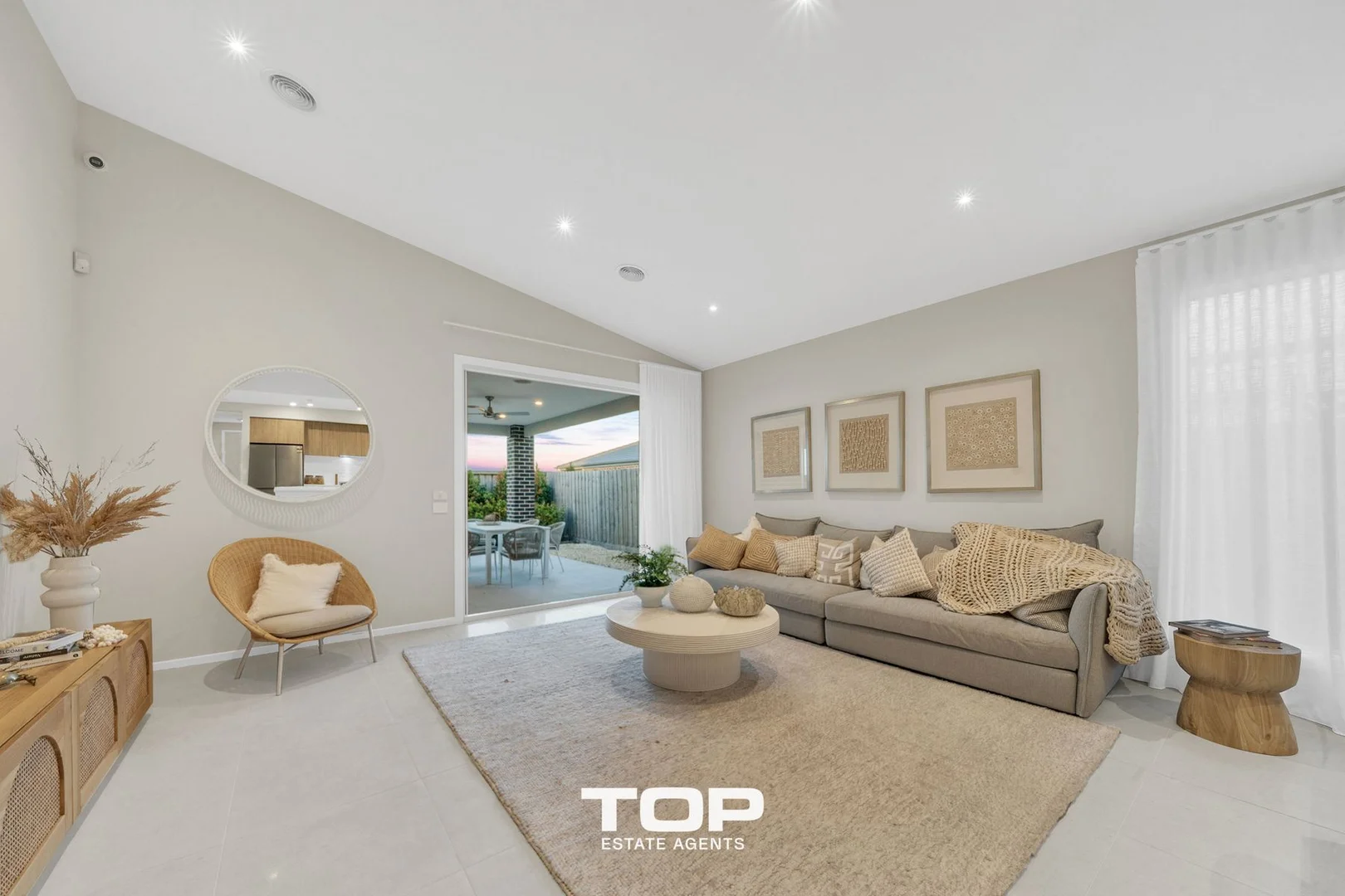 Additional image 15 of 9 Grazing Way, Clyde North VIC 3978