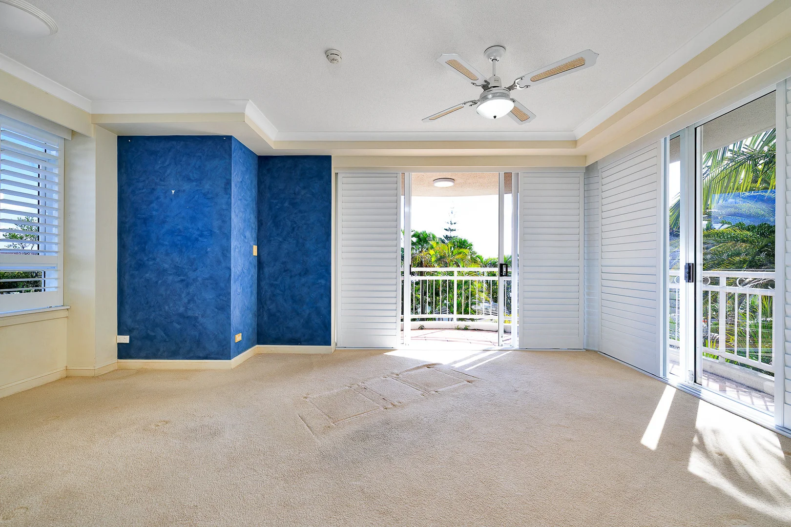 Additional image 9 of 301/220 The Esplanade, Burleigh Heads QLD 4220