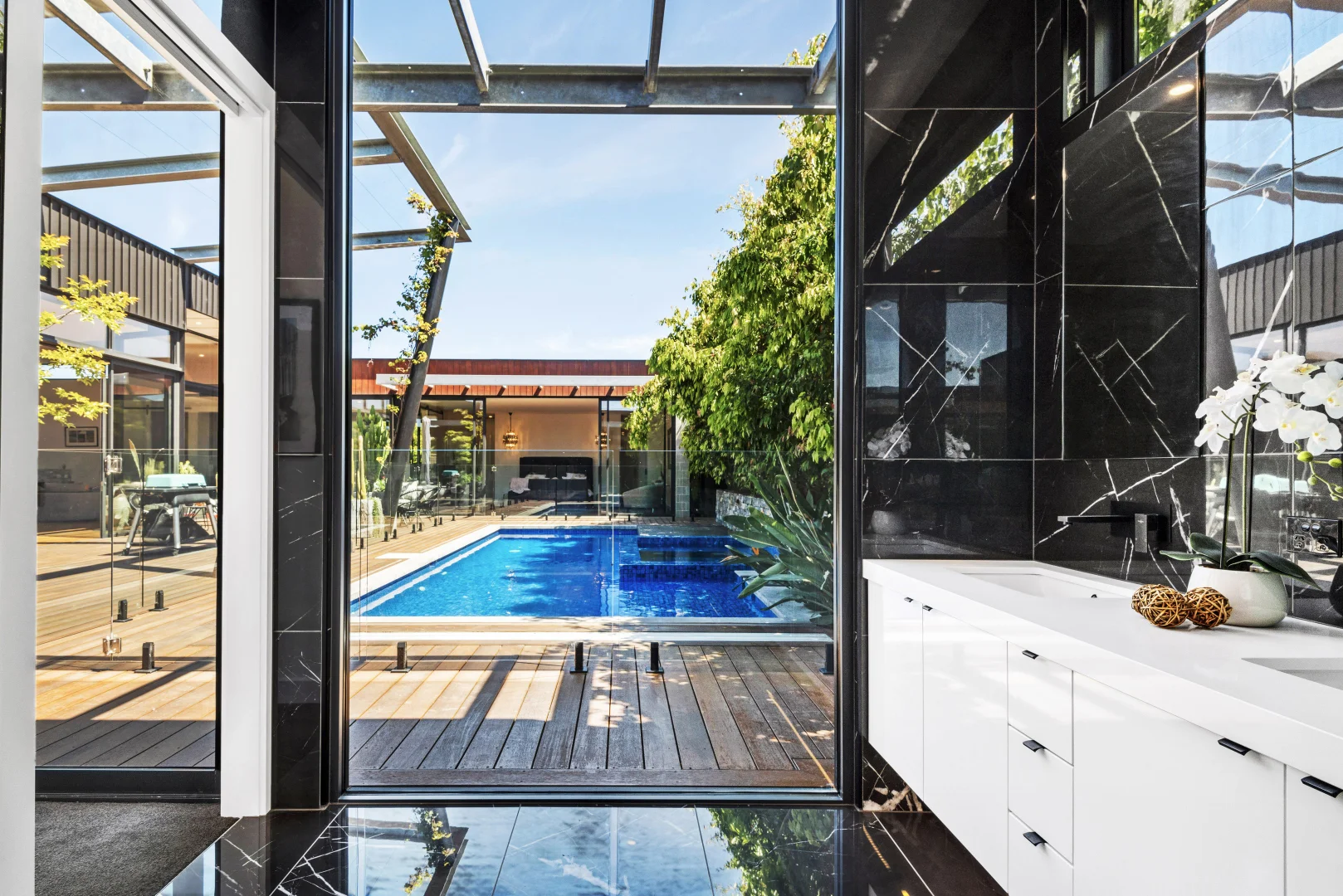 Additional image 7 of 2a Haig Street, Mornington VIC 3931