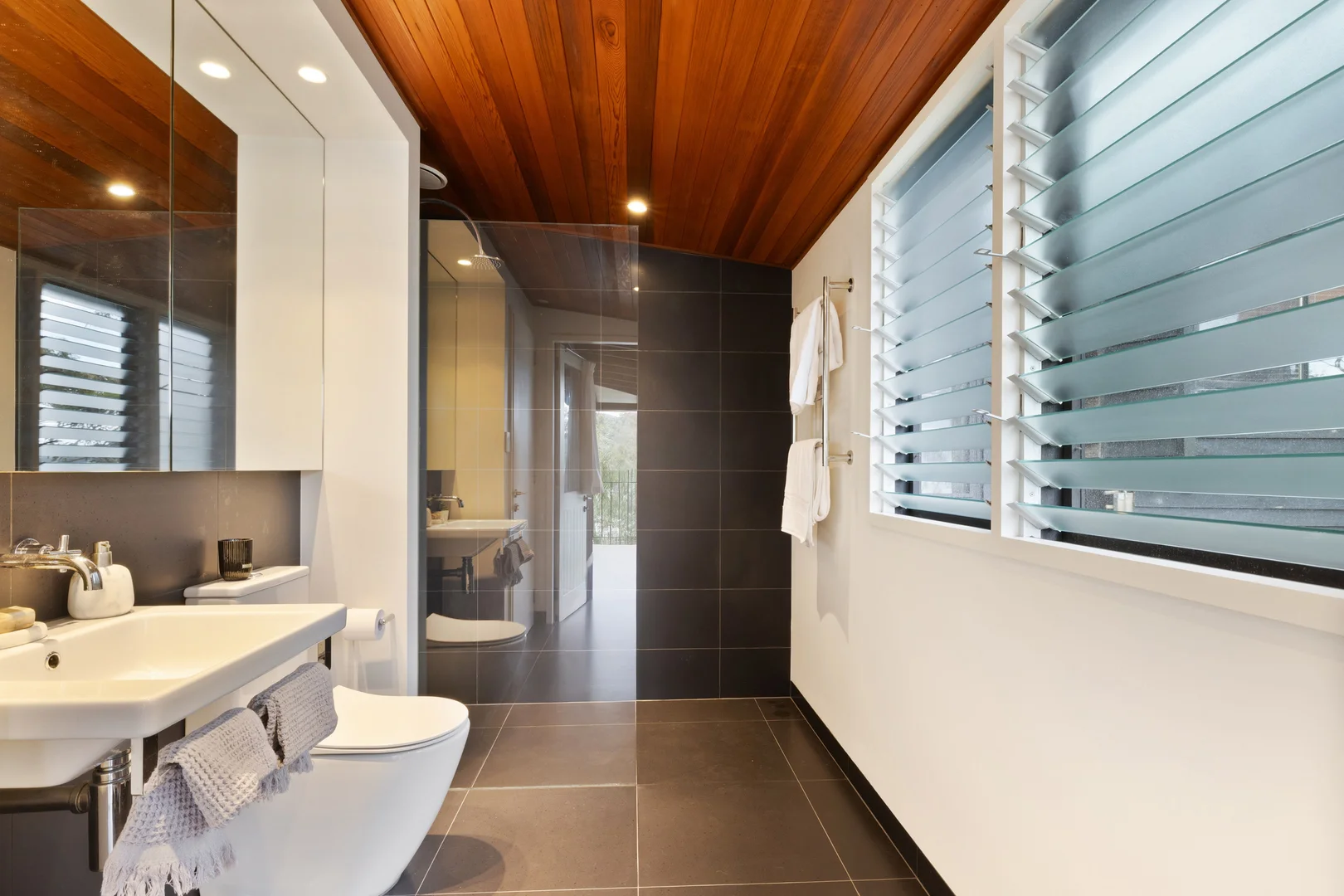 Additional image 8 of 3 Richard Road, Scotland Island NSW 2105