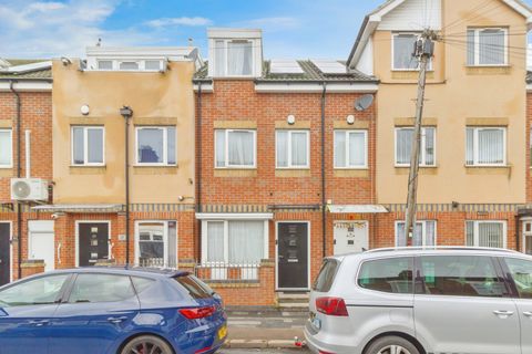 Woodland Road, Leicester, Leicestershire LE5