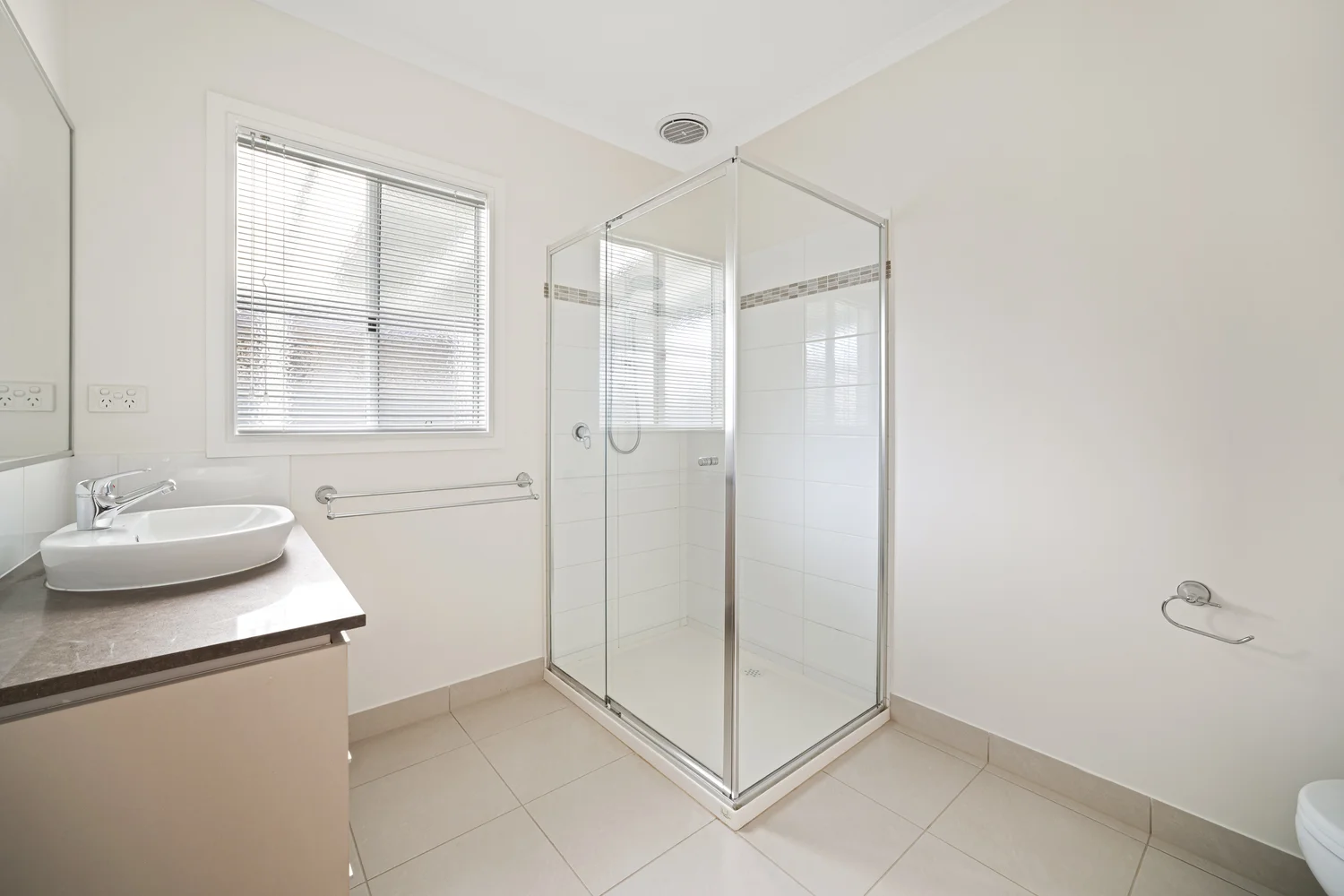 Additional image 5 of 184/45 Annabella Street, Cranbourne East VIC 3977