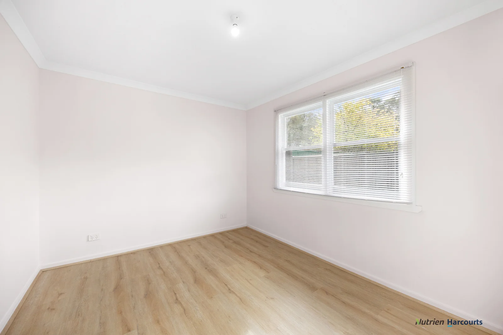 Additional image 12 of 39 Fifth Street, Eildon VIC 3713