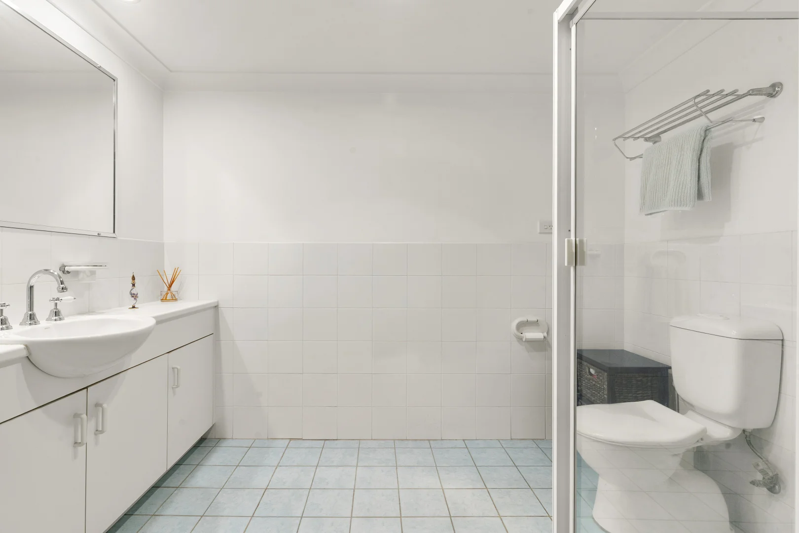 Additional image 9 of 4/2-4 Central Road, Miranda NSW 2228