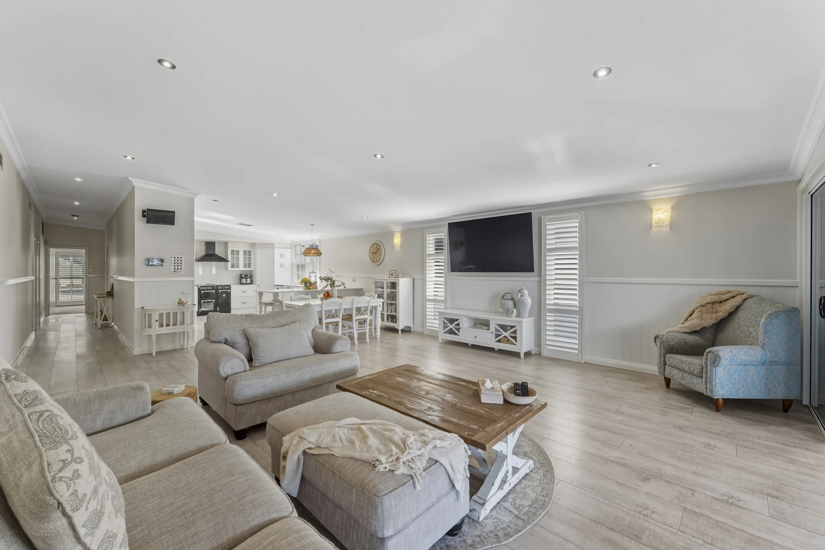 Additional image 7 of 17 St Johns Drive, Croudace Bay NSW 2280