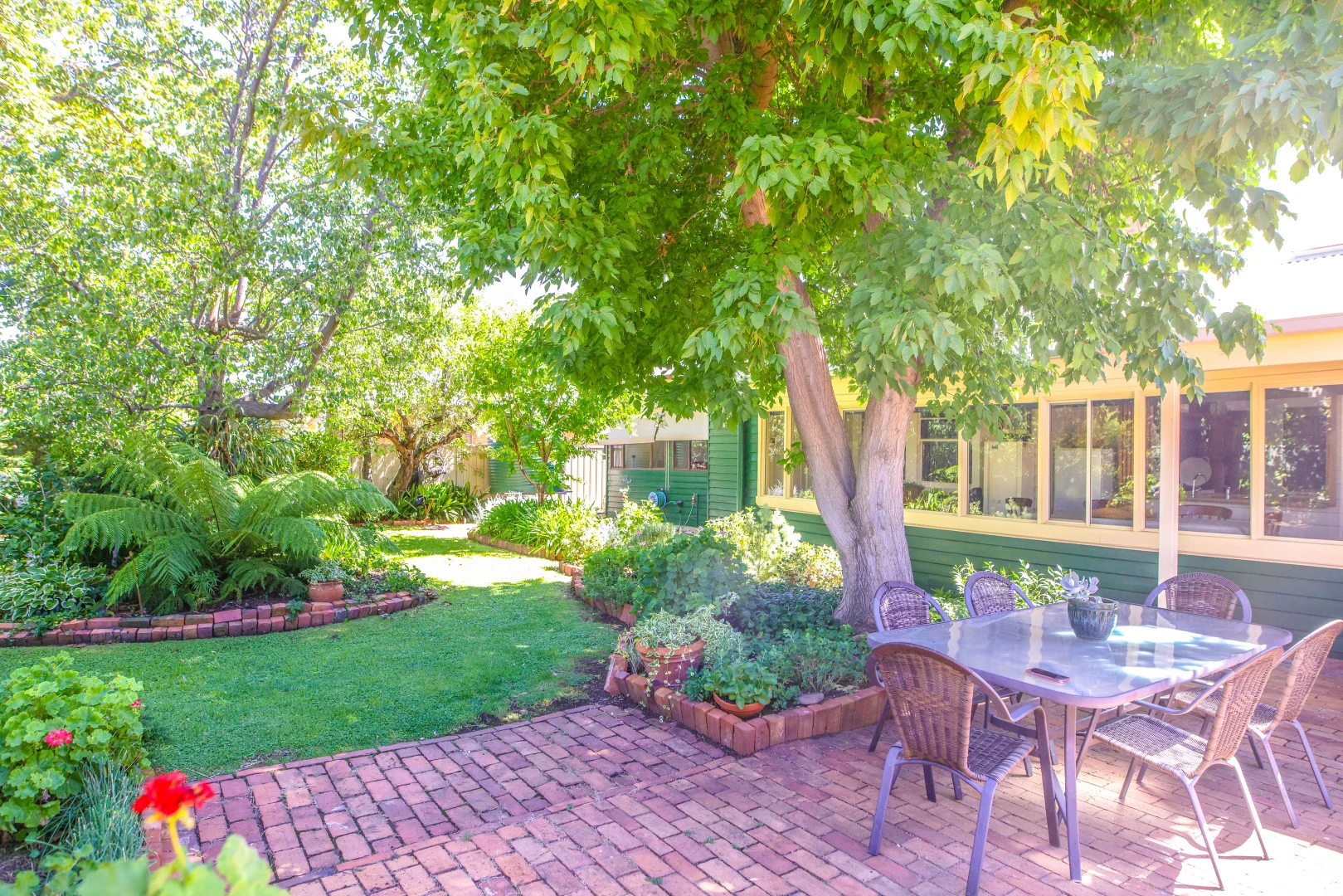 Additional image 18 of 304 Harfleur Street, Deniliquin NSW 2710