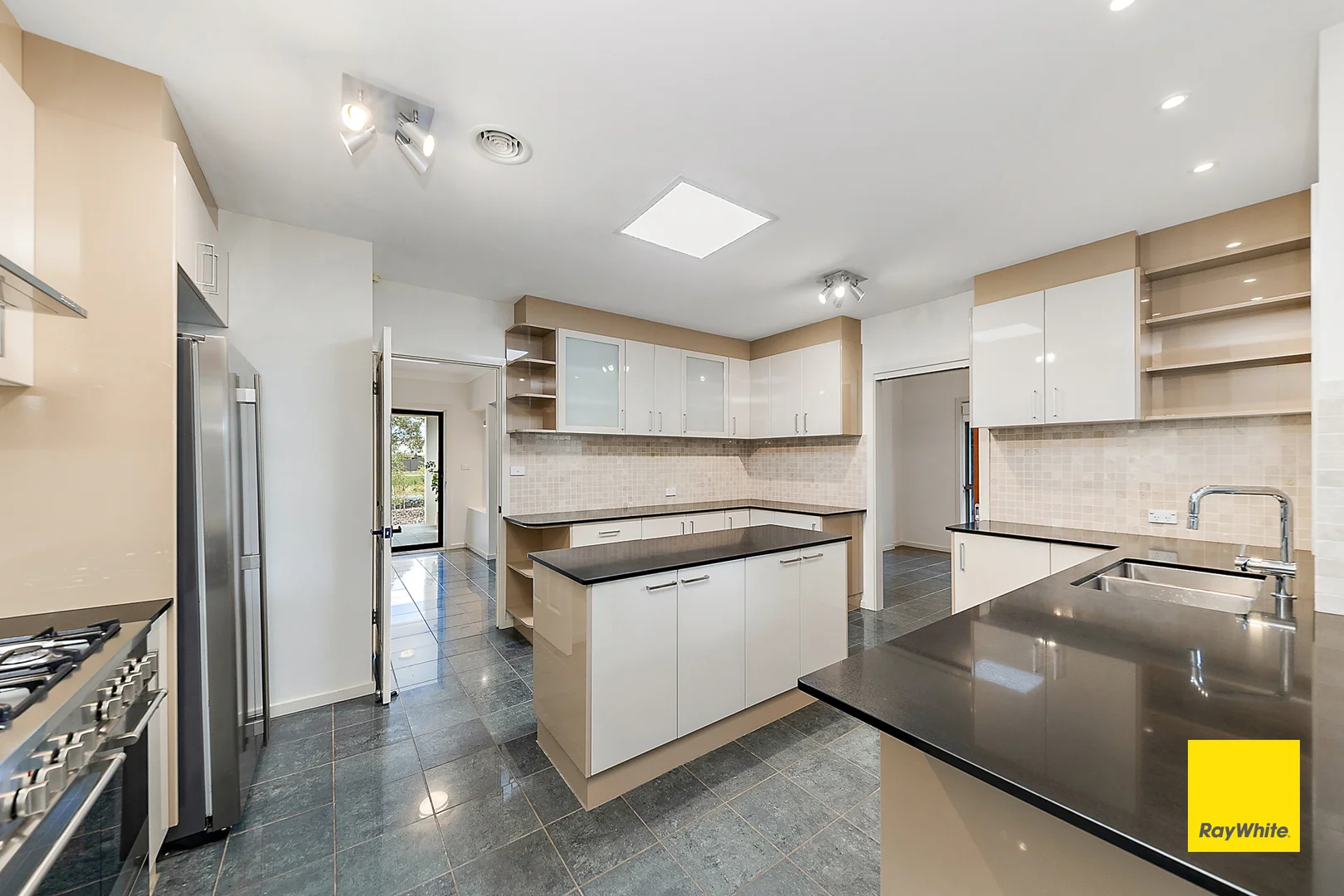 Additional image 3 of 19 Wild Terrace, Bungendore NSW 2621