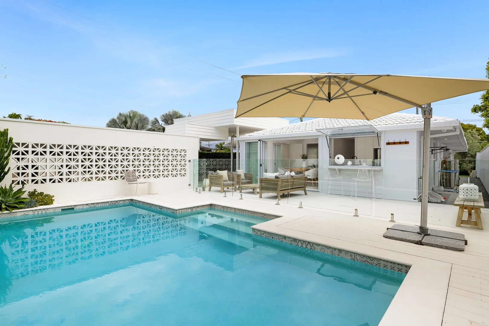 5 Margharita Place, Isle Of Capri QLD 4217