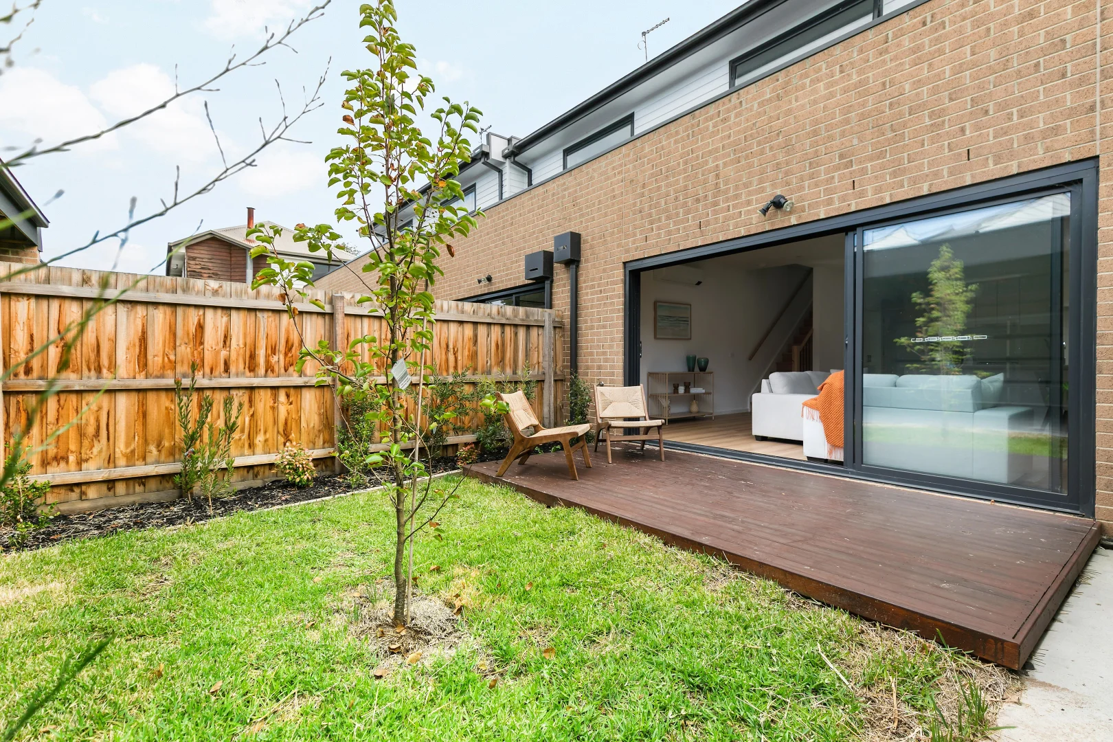 Additional image 13 of 51A Rhodes Parade, Oak Park VIC 3046