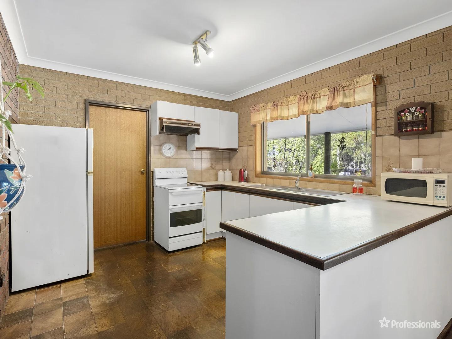 Additional image 3 of 1 Rose Street, Carisbrook VIC 3464