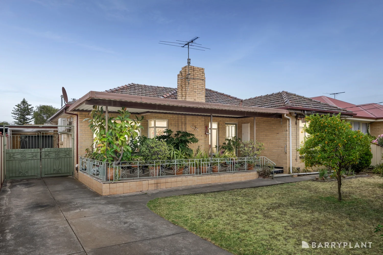 7 Arbor Terrace, Avondale Heights VIC 3034