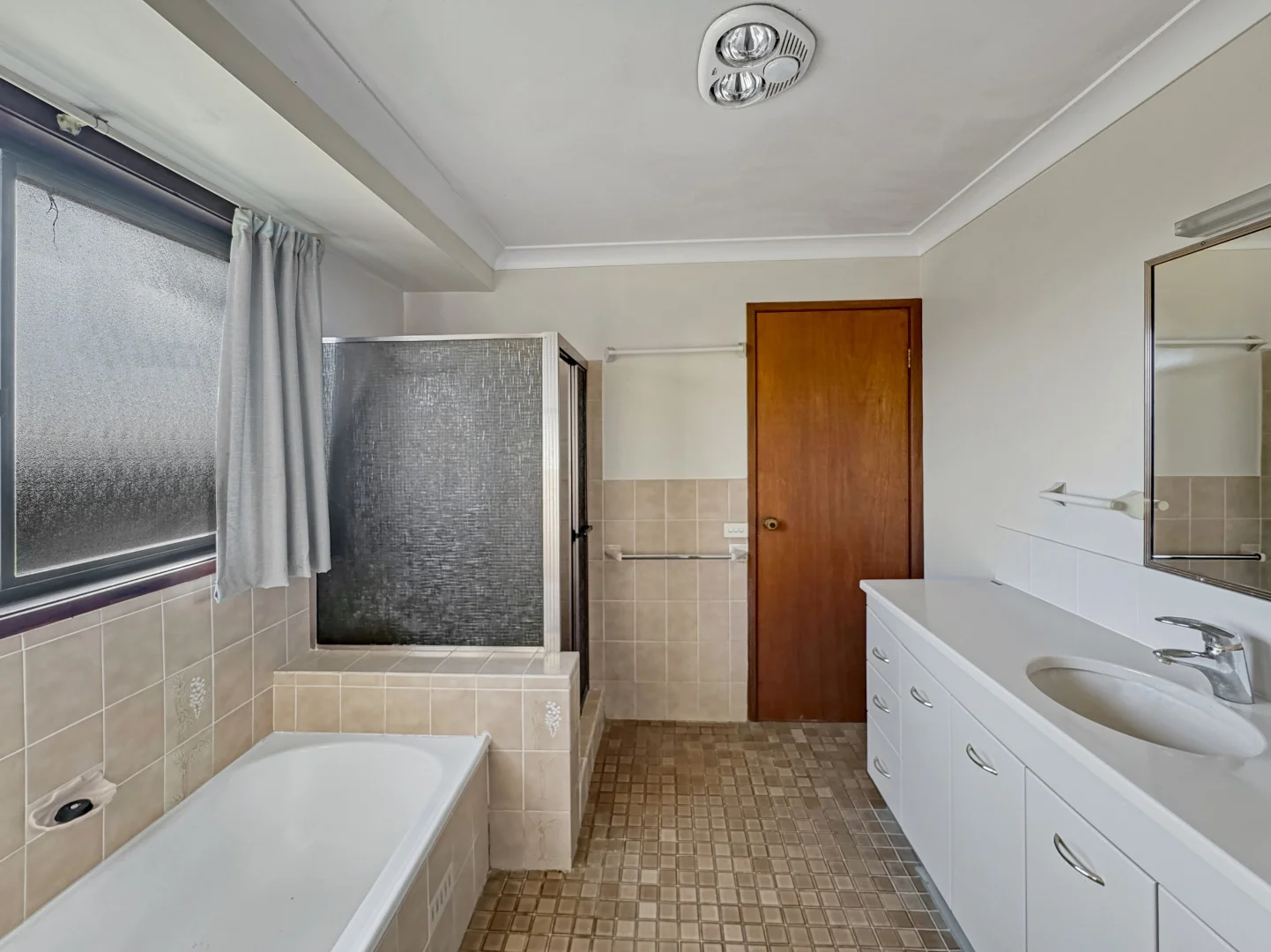 Additional image 9 of 376 Kingstown Road, Uralla NSW 2358