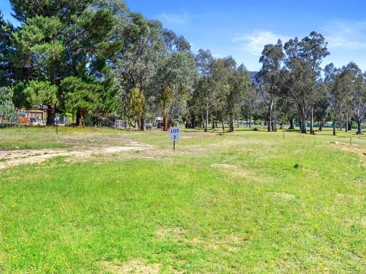 Additional image 7 of 1-4 South Crescent, Eildon VIC 3713