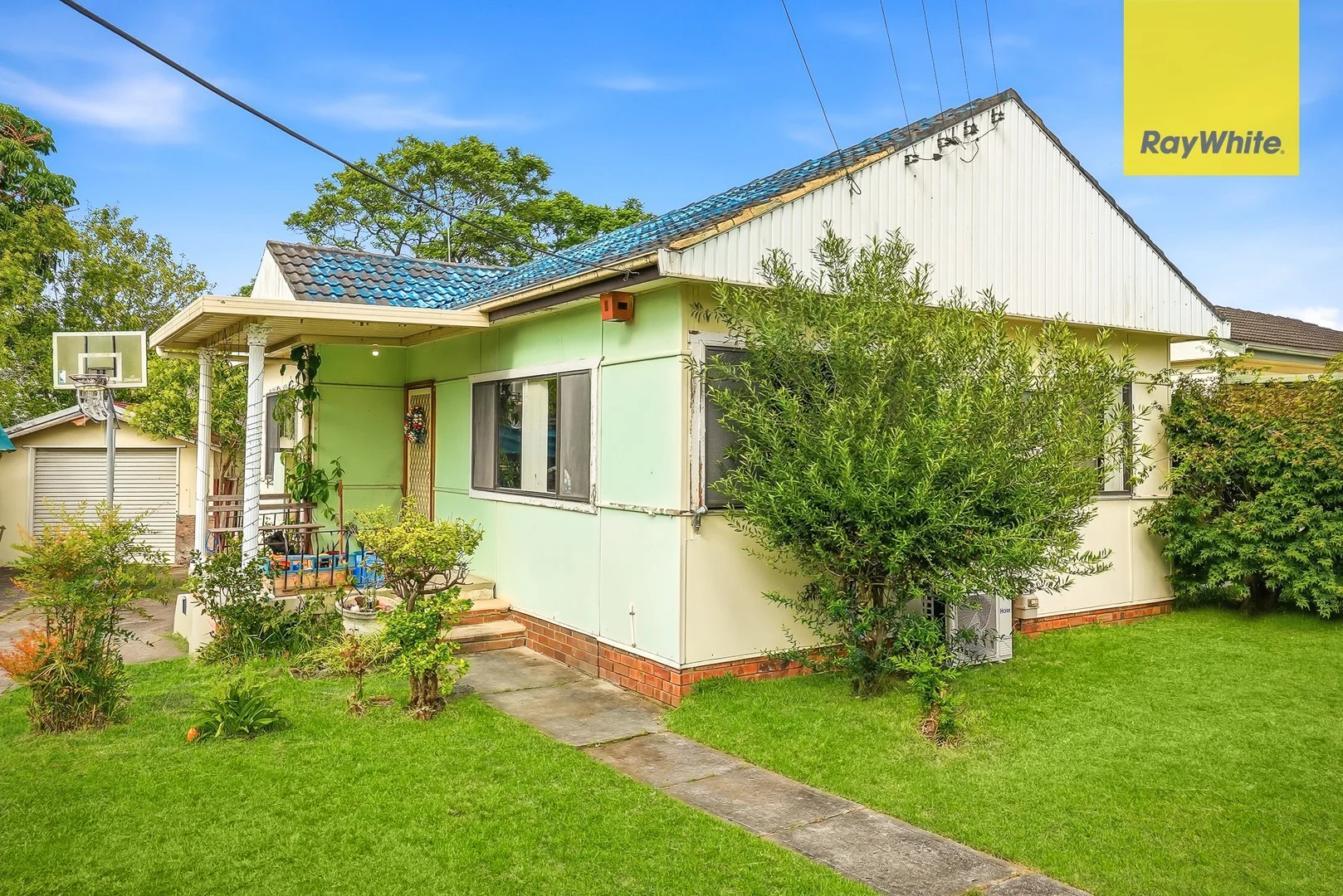 42 Lansdowne Street, Merrylands NSW 2160