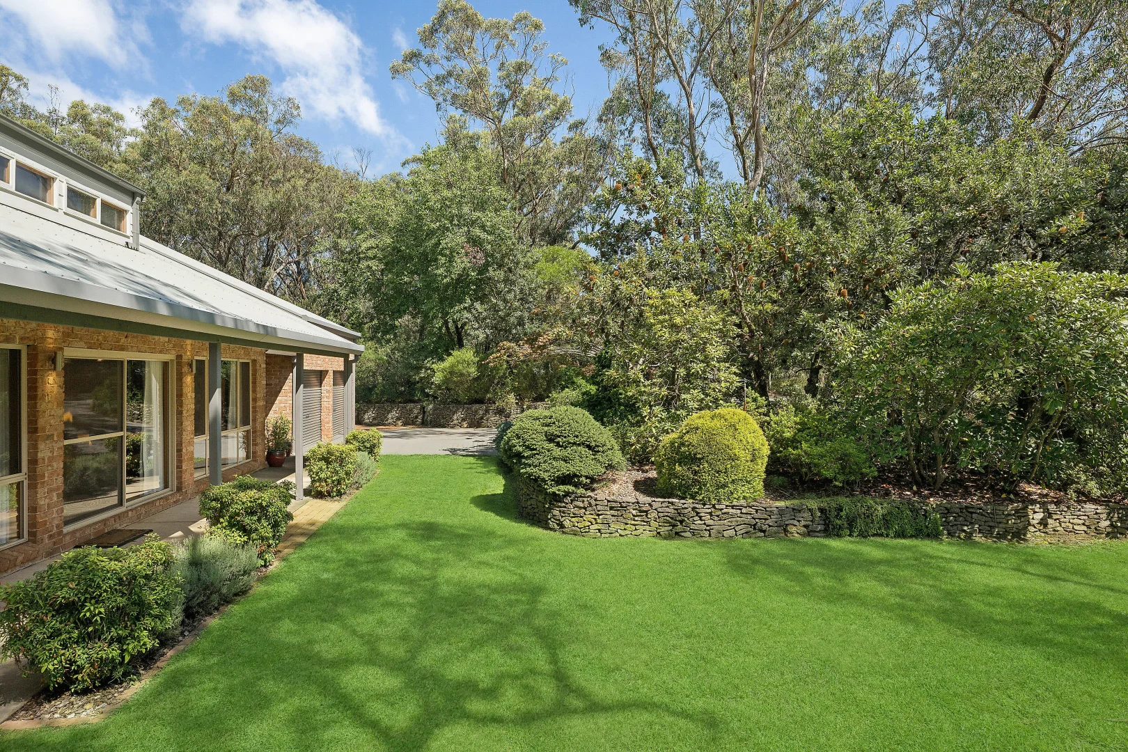 Additional image 22 of 15-17 Gladstone Street, Wentworth Falls NSW 2782