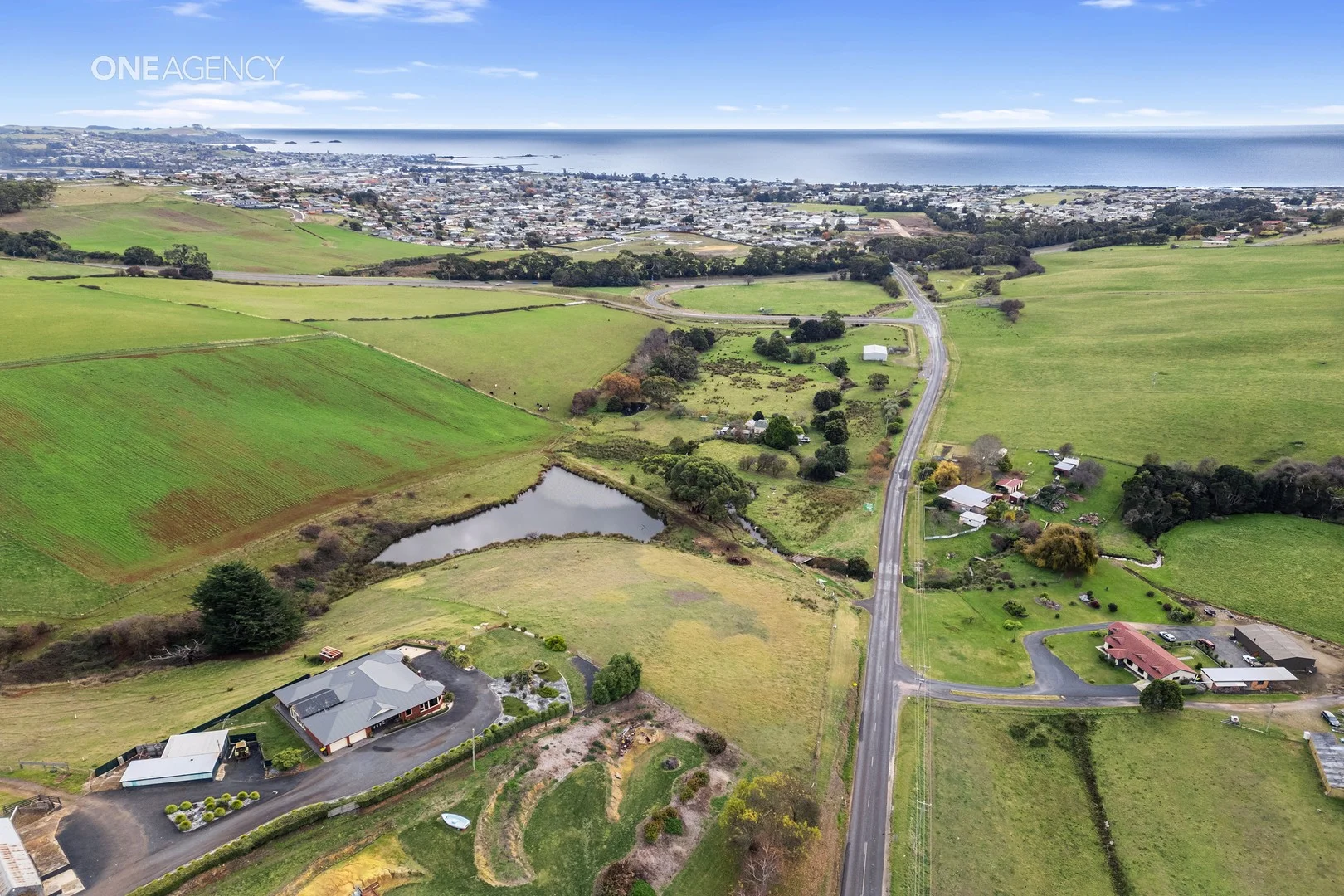 1 & 2 Castra Road, Ulverstone TAS 7315