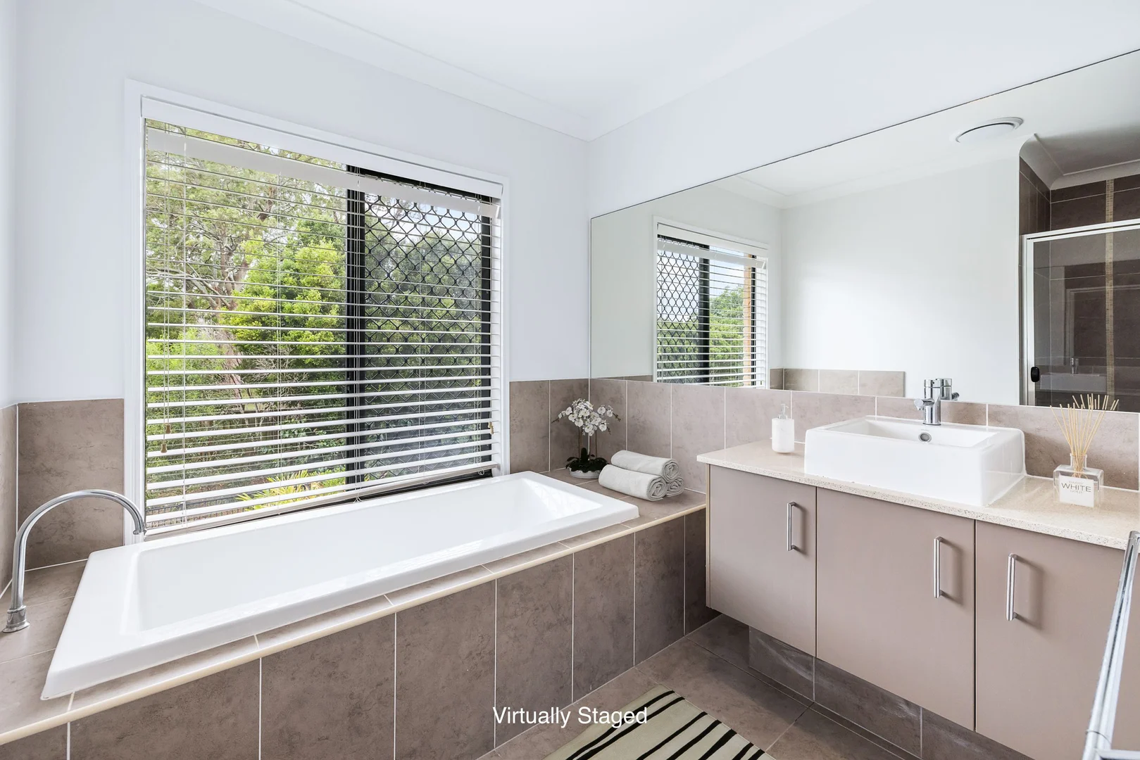 Additional image 12 of 5-7 Ridge Place, Redland Bay QLD 4165