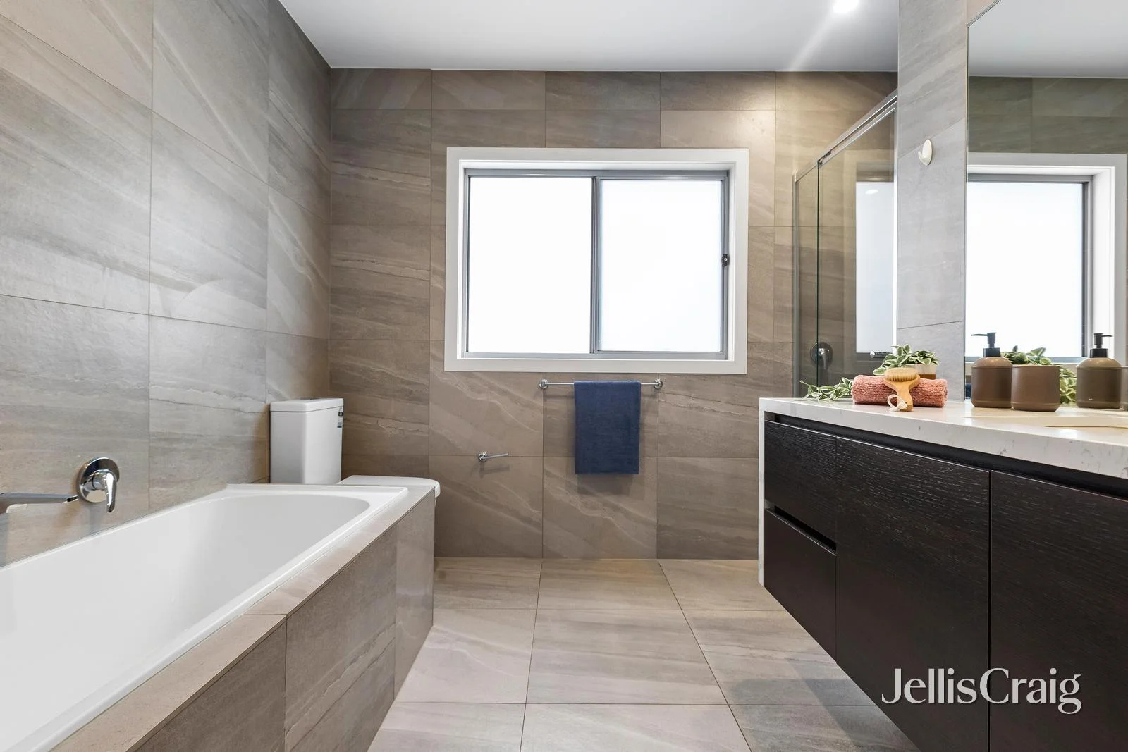 Additional image 11 of 2 Bellara Street, Doncaster VIC 3108