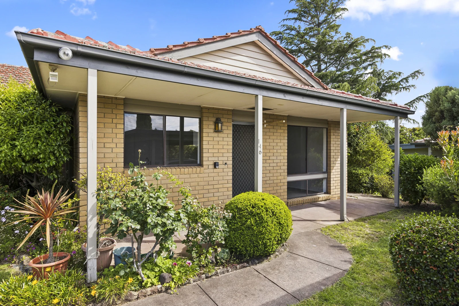 146/37 View Mount Road, Glen Waverley VIC 3150