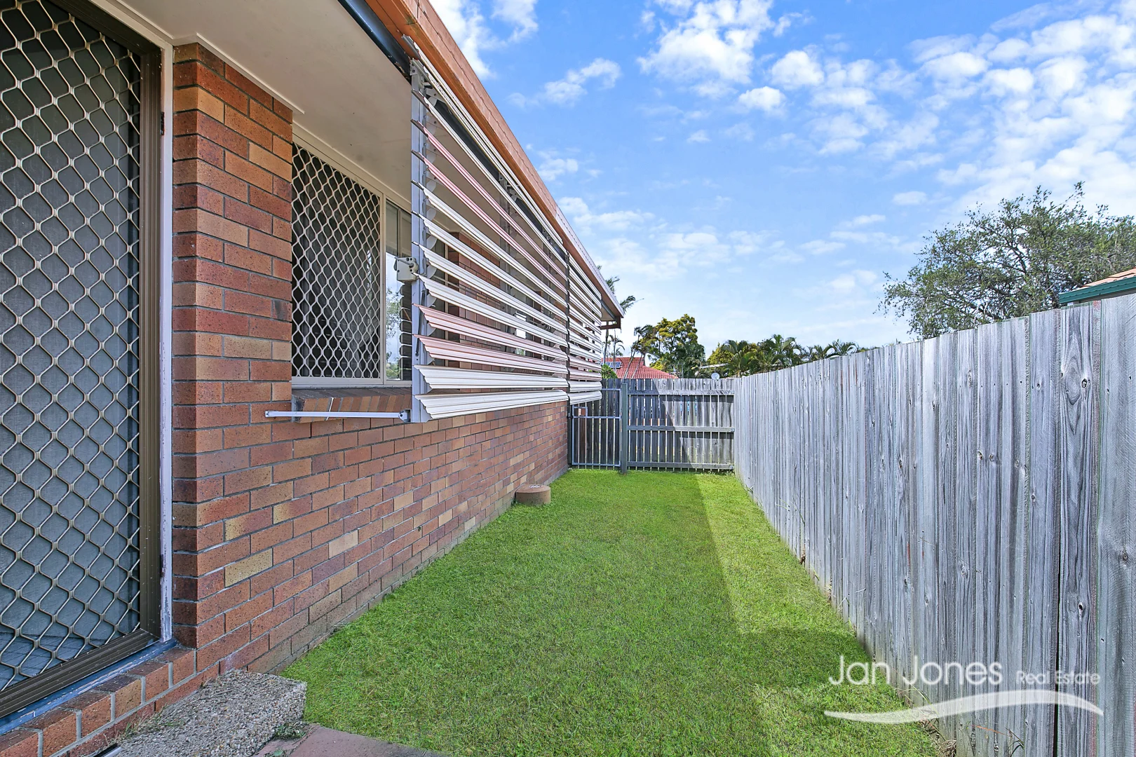Additional image 14 of 1/16 Westminster Street, Kippa-Ring QLD 4021
