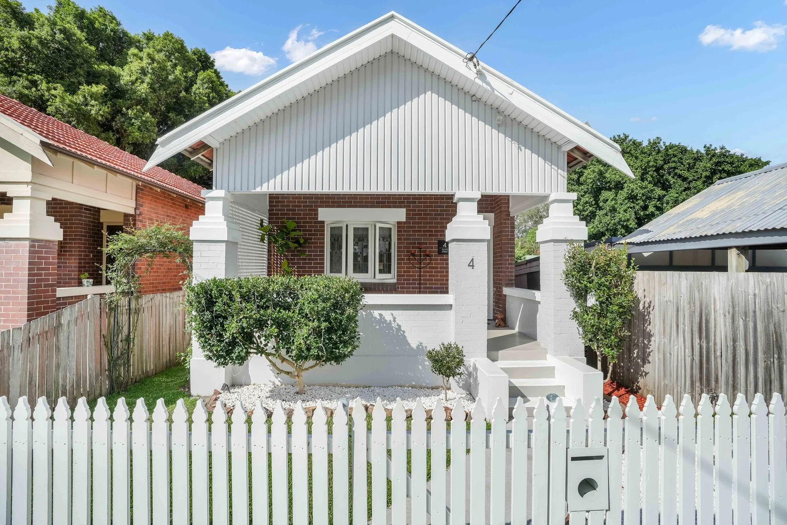 4 Allan Street, Lorn NSW 2320