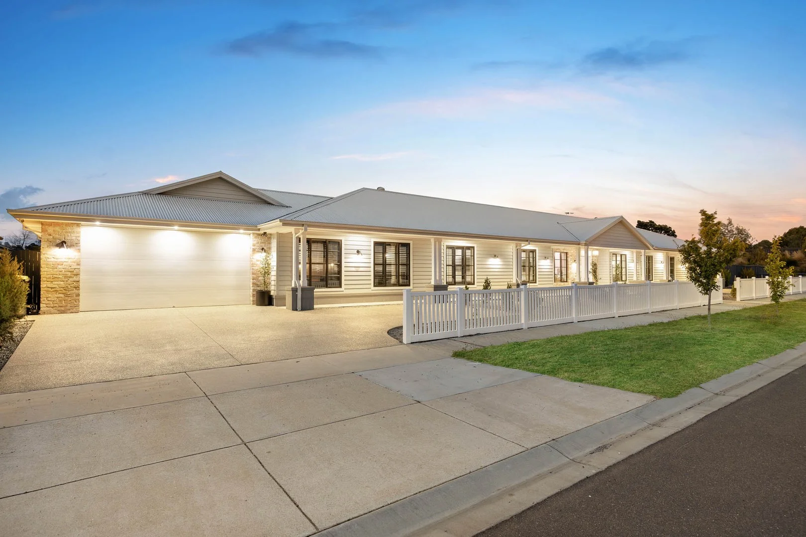 Additional image 2 of 17 Cotton Circuit, Gisborne VIC 3437