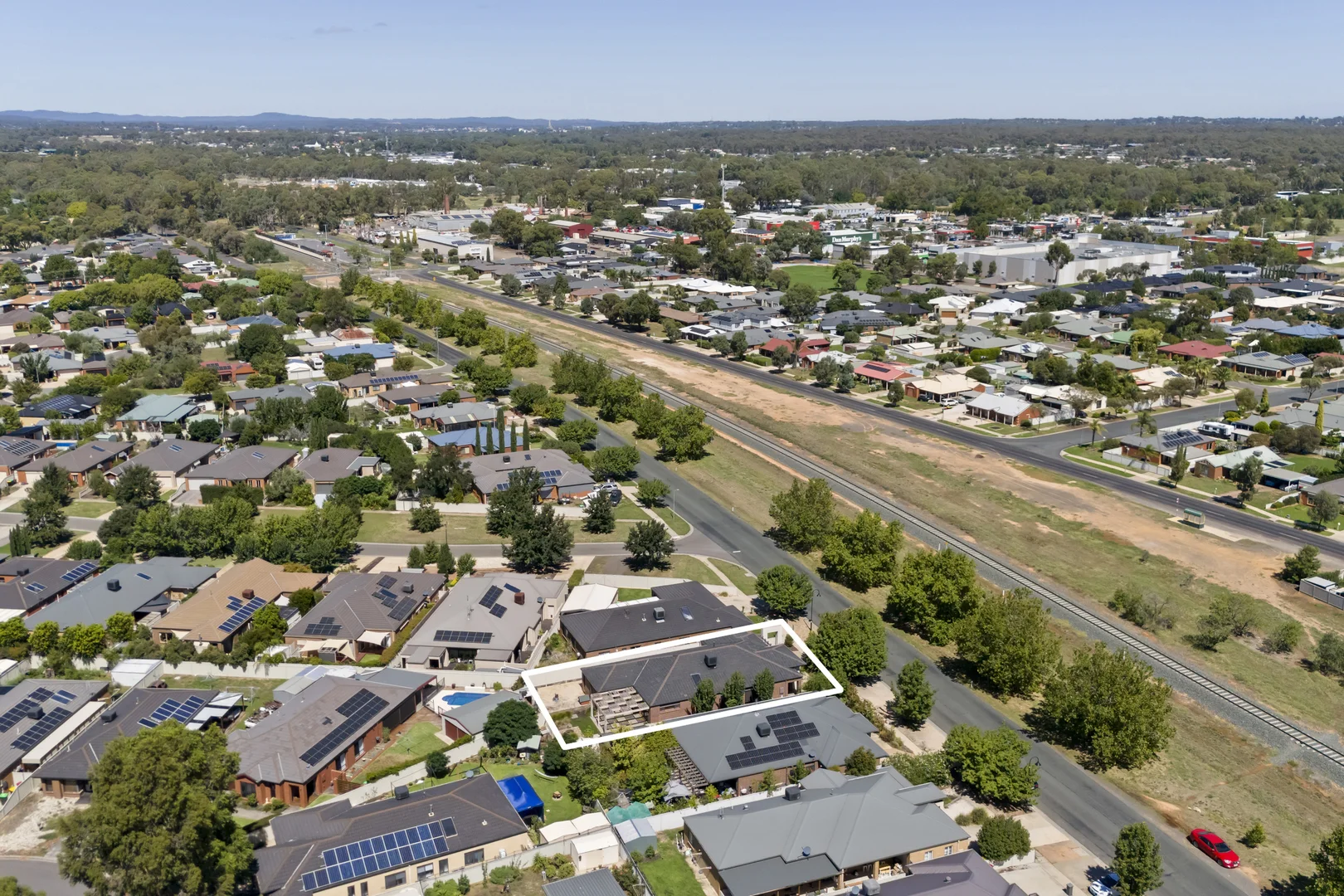 Additional image 14 of 112 Myrtle Road, Ascot VIC 3551