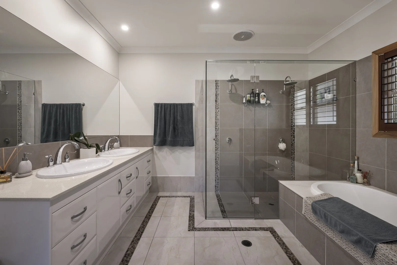 Additional image 13 of 6 Marlborough Road, Wellington Point QLD 4160
