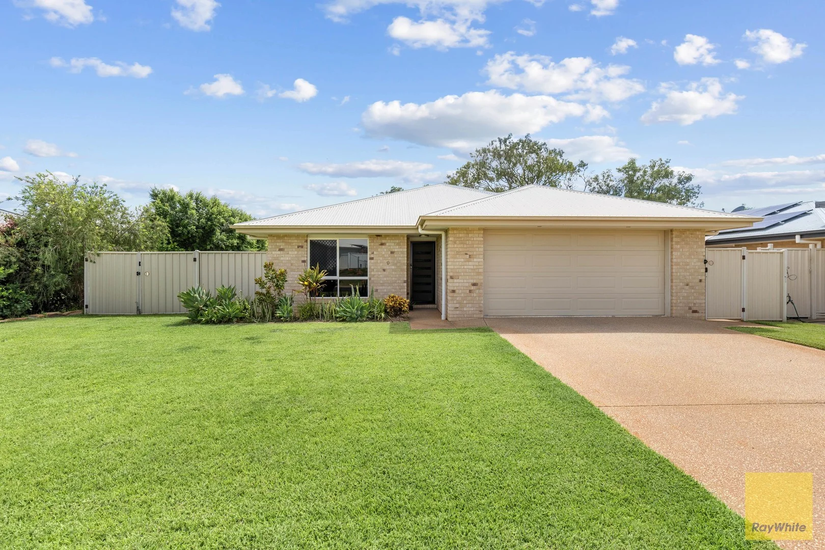 Additional image 25 of 9 Canterbury Road, Emerald QLD 4720