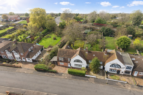 Peters Drive, Leicester, Leicestershire LE5