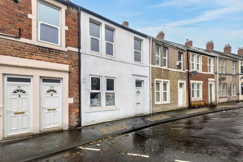 Warkworth Crescent, Newburn, Newcastle Upon Tyne NE15