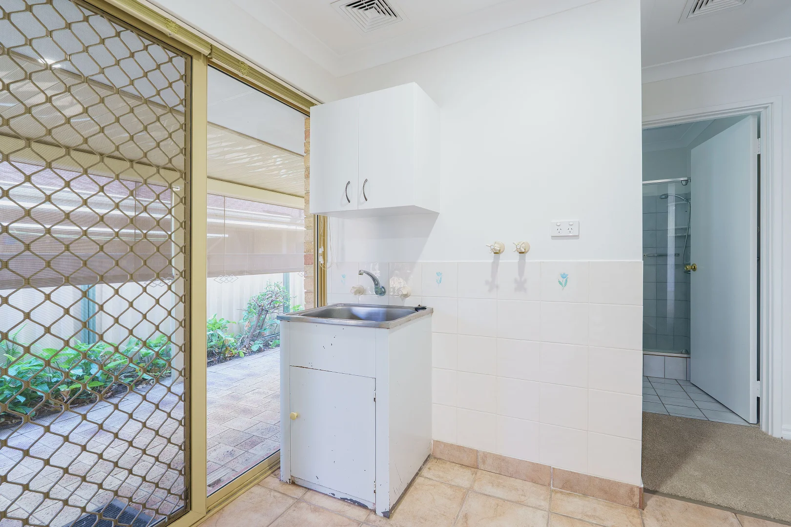 Additional image 16 of 7/28 Marangaroo Drive, Marangaroo WA 6064