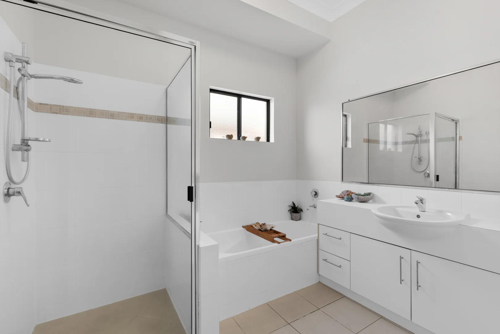 Additional image 18 of 72 Abell Road, Cannonvale QLD 4802