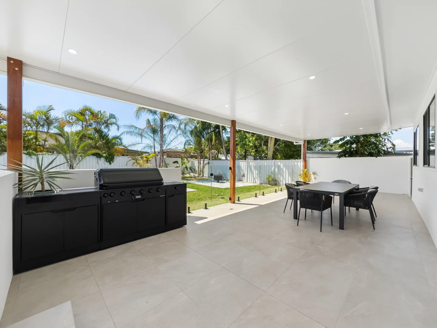 Additional image 13 of 17 Rodlan Parade, Labrador QLD 4215