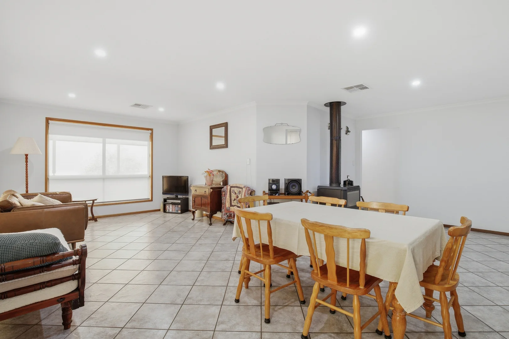 Additional image 14 of 90 Tooma Drive, Murray Bridge East SA 5253