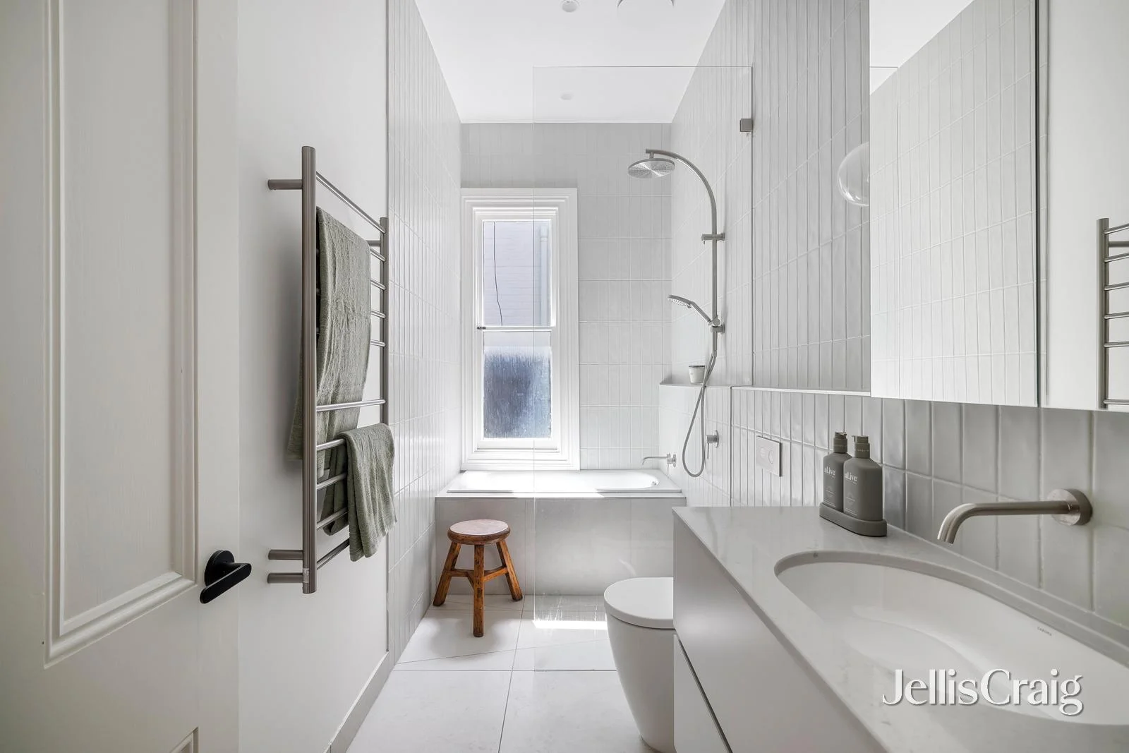 Additional image 8 of 111 Edgevale Road, Kew VIC 3101