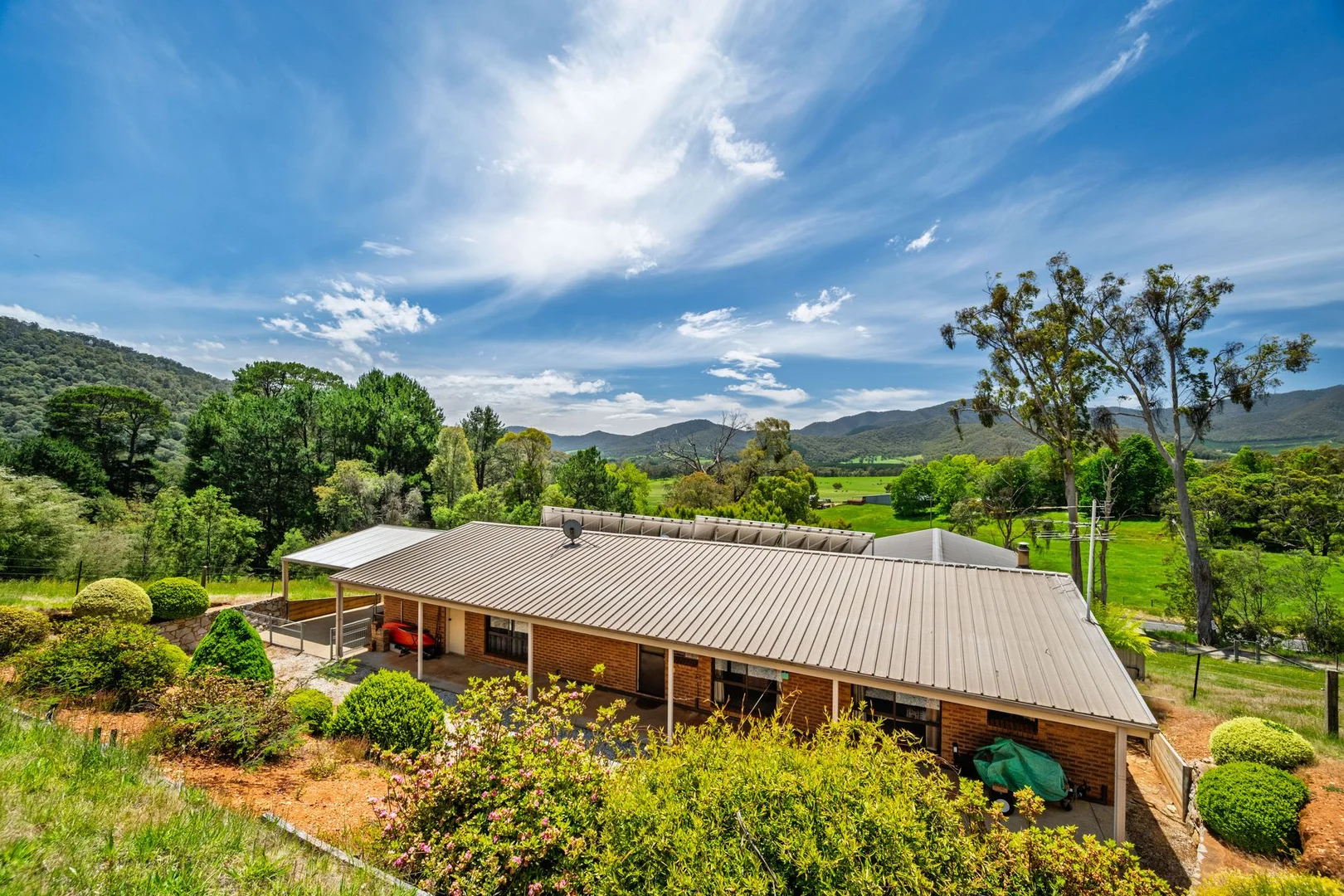 Additional image 22 of 411 Mount Buffalo Road, Porepunkah VIC 3740