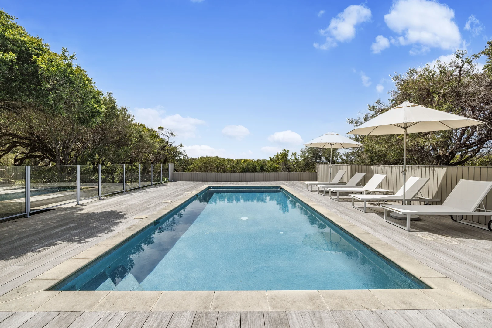 11 Paringa Road, Portsea VIC 3944